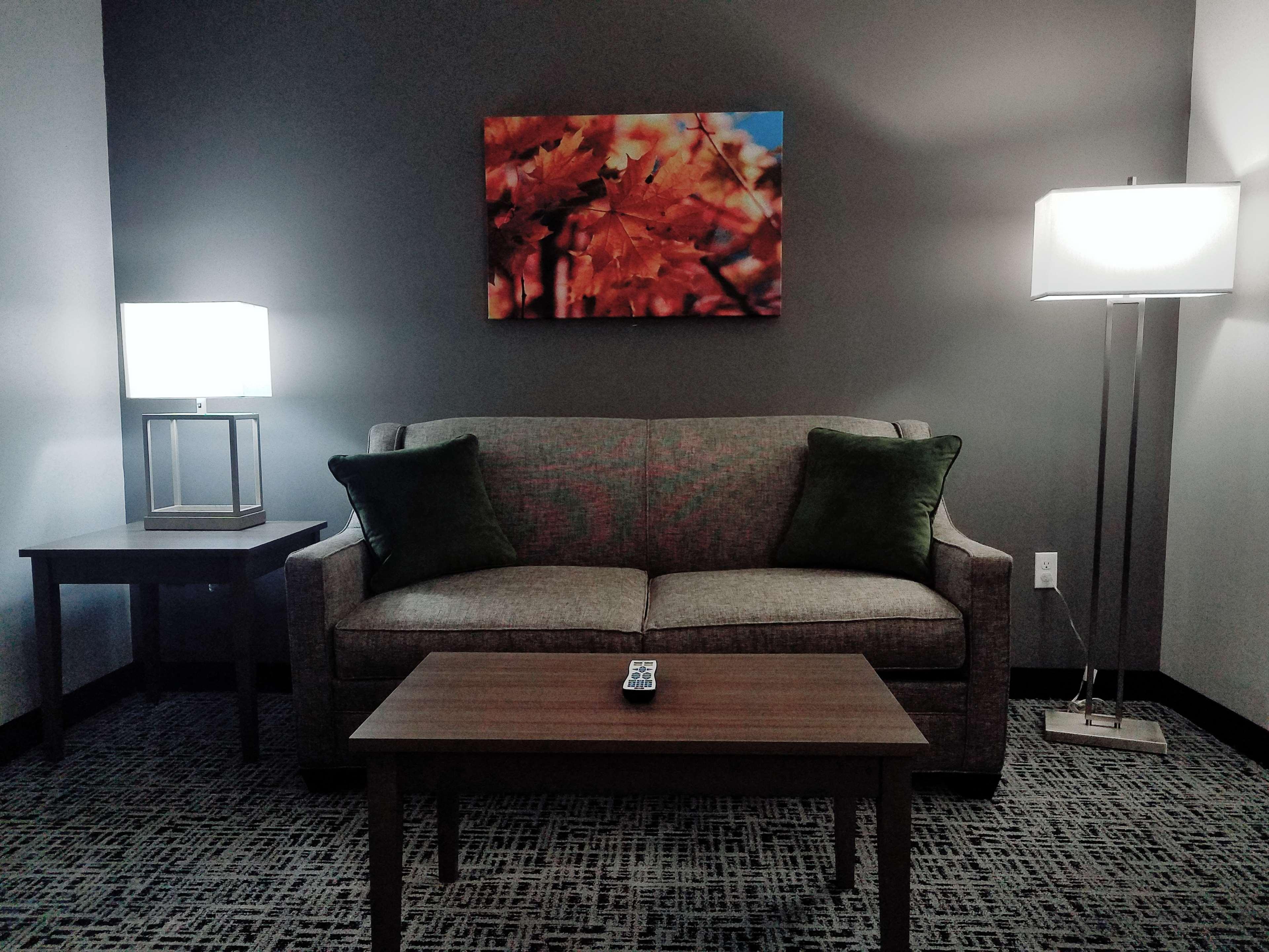 Best Western Plus Wayland Hotel Shelbyville Esterno foto